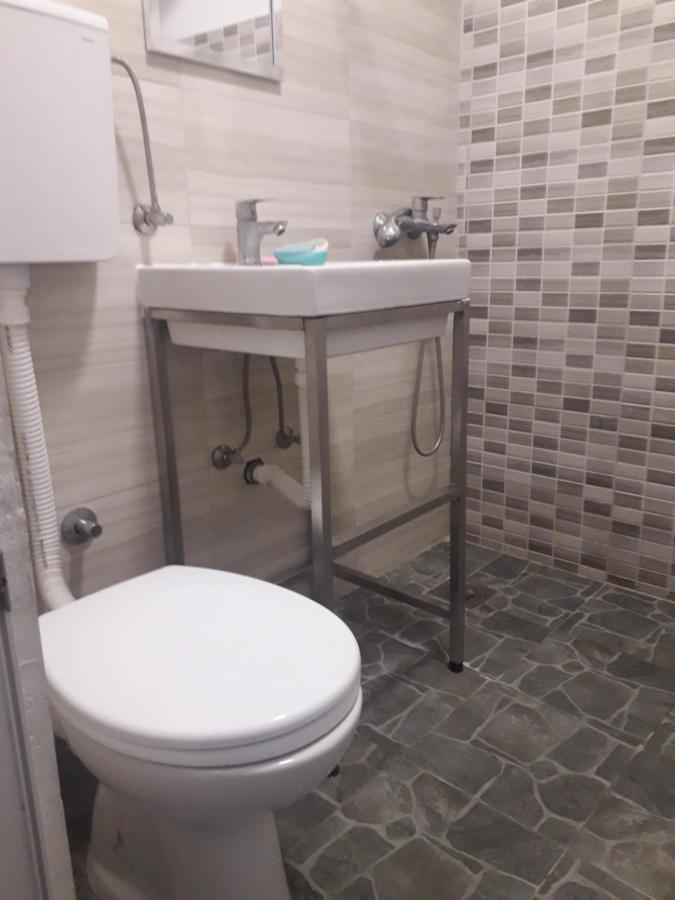 Cosmo Hostel Belgrád Kültér fotó