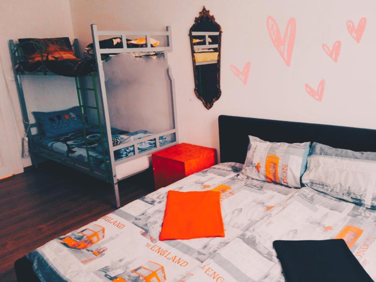 Cosmo Hostel Belgrád Kültér fotó